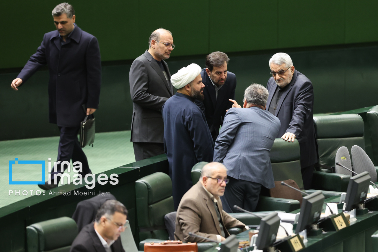 جلسه علنی مجلس 