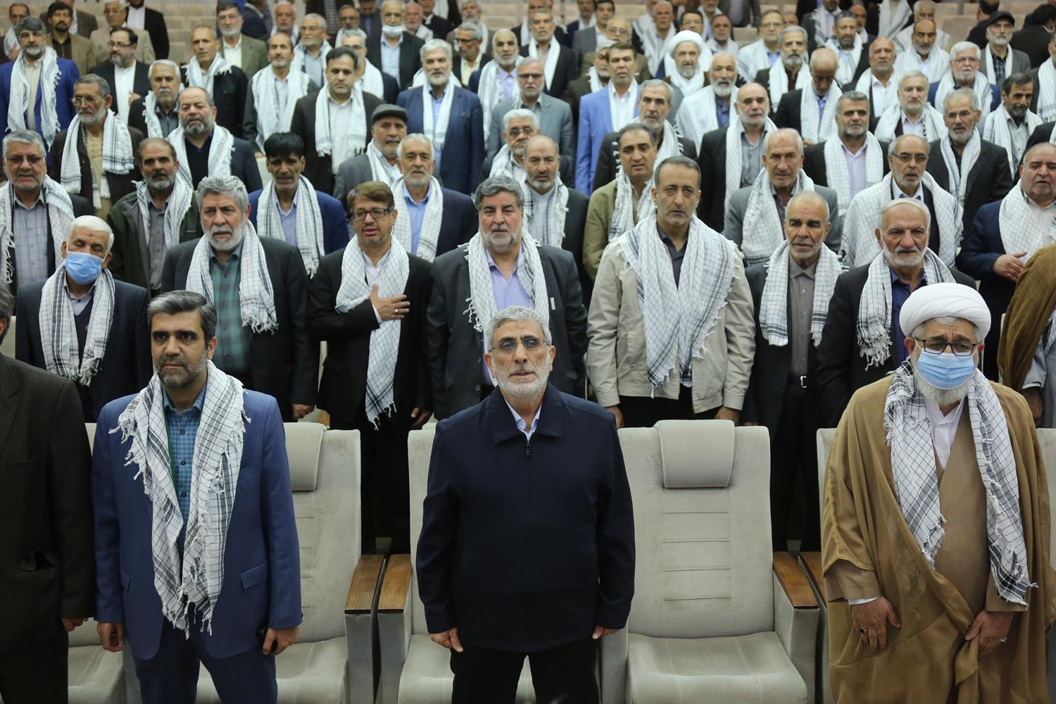 حضور سردار قاآنی و قالیباف در جمع «یاران خراسانی»