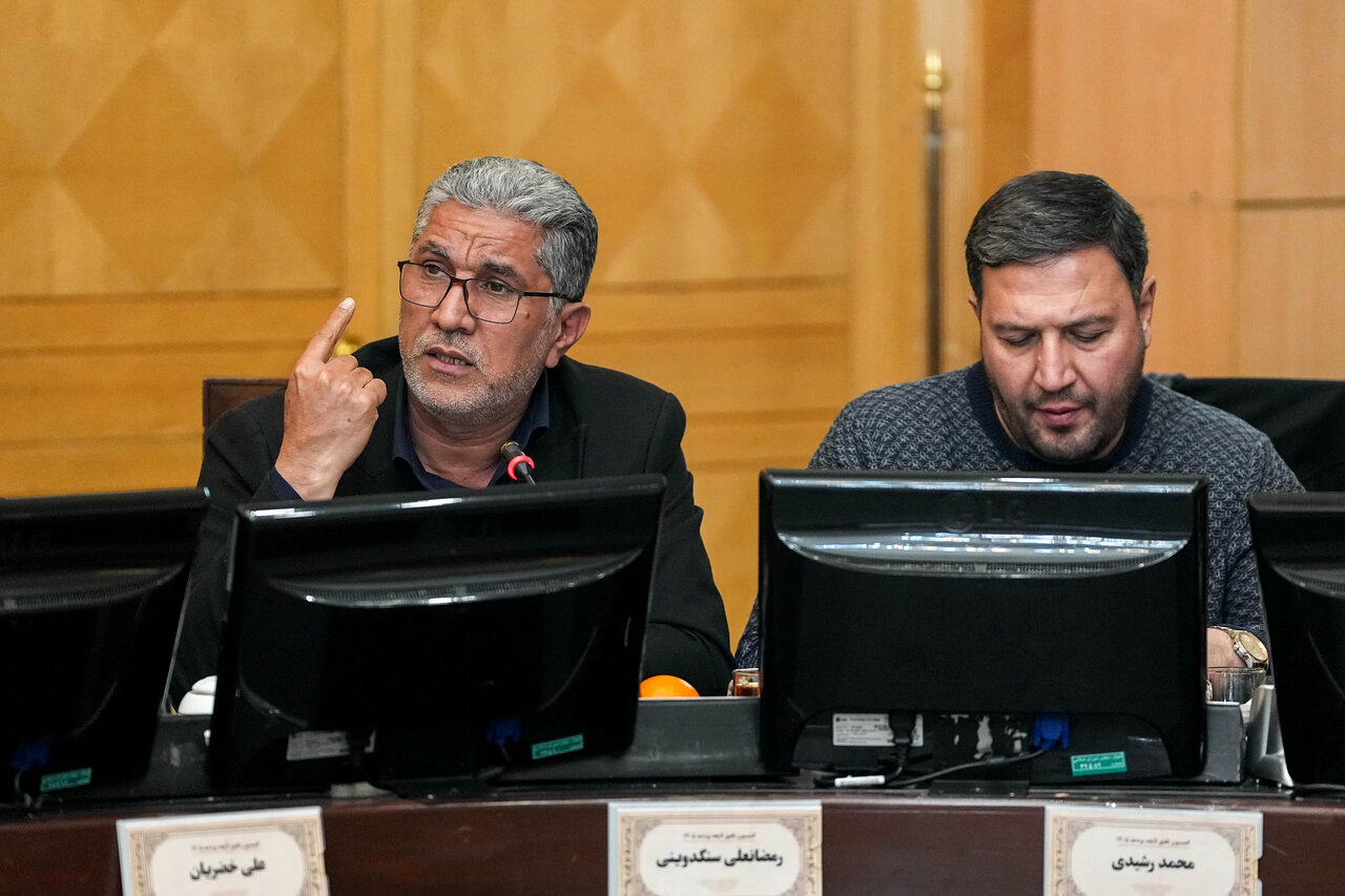 جلسه کمیسیون تلفیق لایحه بودجه ۱۴۰۵ با حضور قالیباف