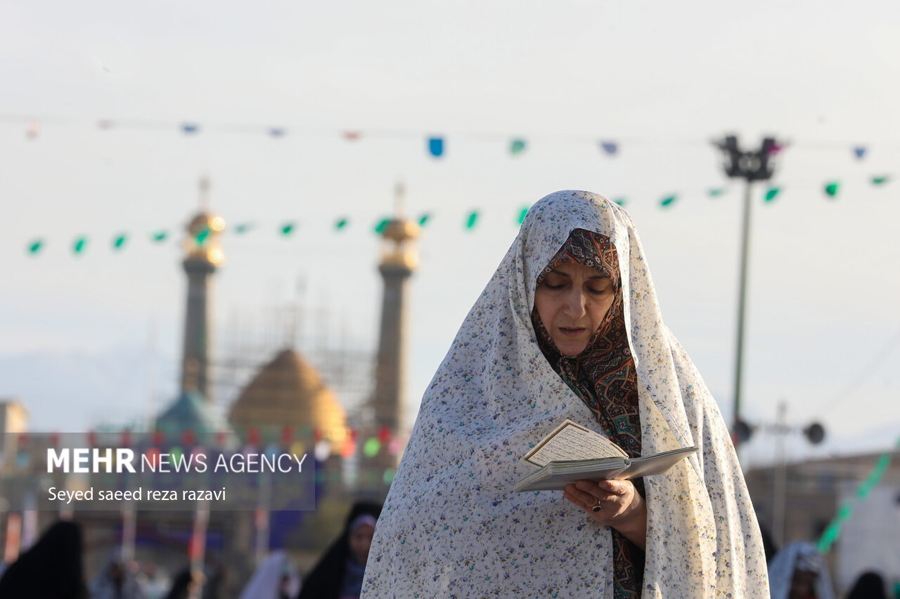 نماز عید سعید فطر در حرم حضرت عبدالعظیم حسنی (ع)