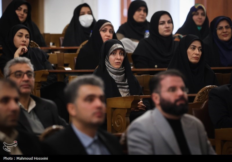 آیین تقدیر از پژوهشگران برتر مرکز پژوهش‌های مجلس با حضور قالیباف