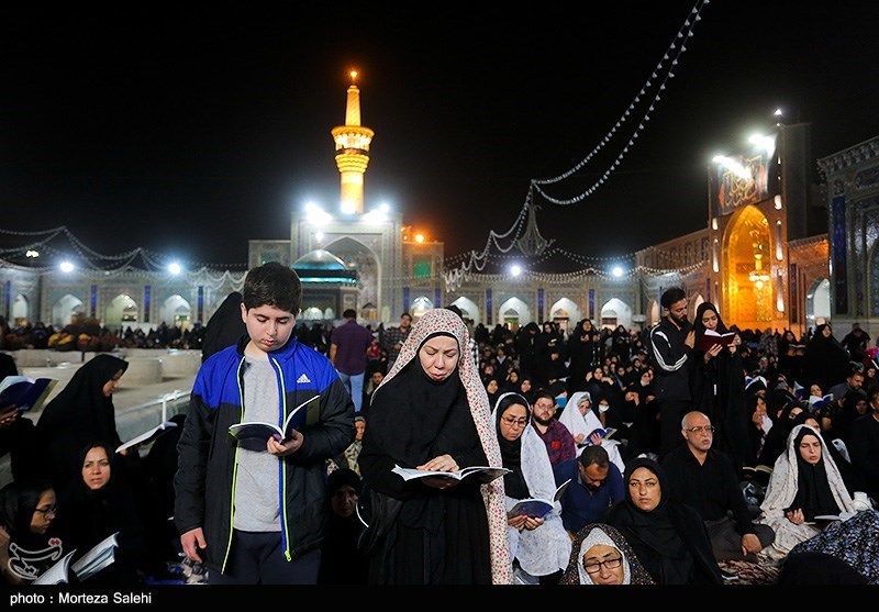 احیای شب قدر در حرم مطهر امام رضا (ع) 