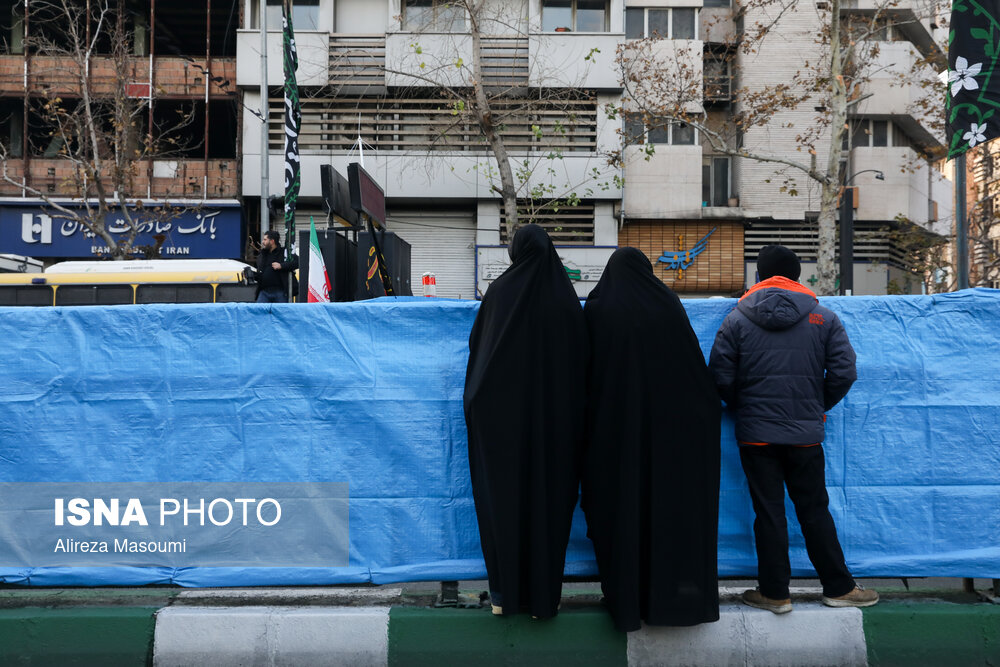 مراسم تشییع پیکر ۲۰۰ شهید گمنام دفاع مقدس در تهران