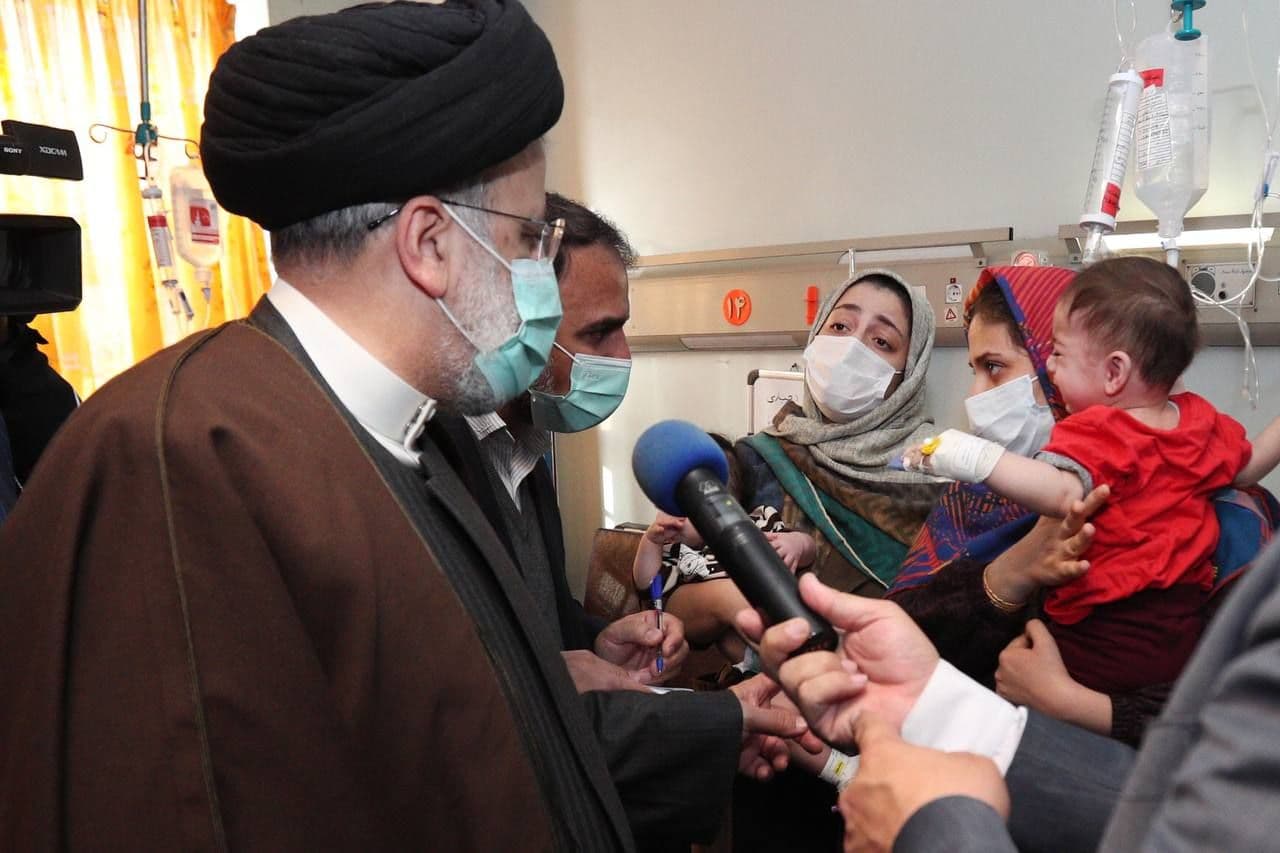 رئیسی در بیمارستان شهید رحیمی خرم آباد
