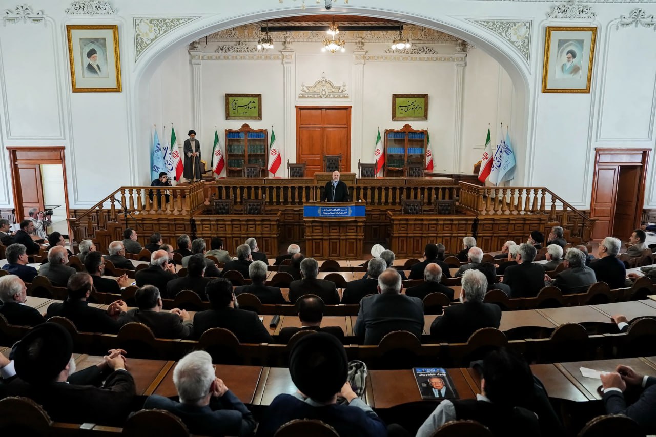 گفت‌وگوی صمیمانه فعالان اقتصادی و اصناف با قالیباف  