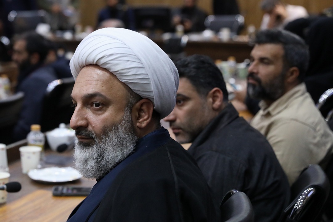 نشست صمیمانه فعالان فرهنگی و اجتماعی استان گلستان با قالیباف