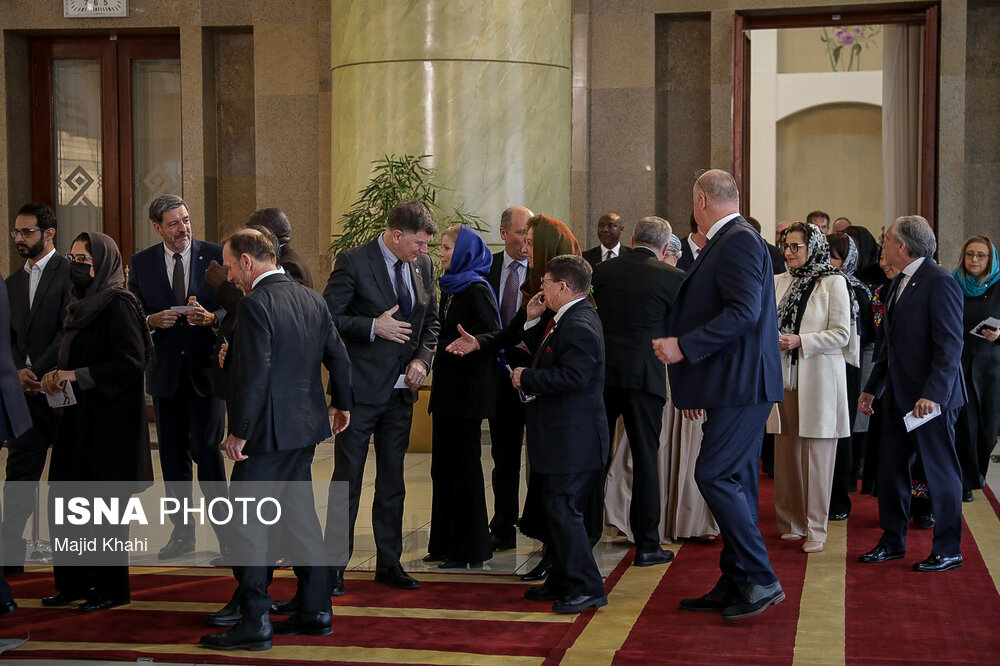 مراسم «سلام سفرا»