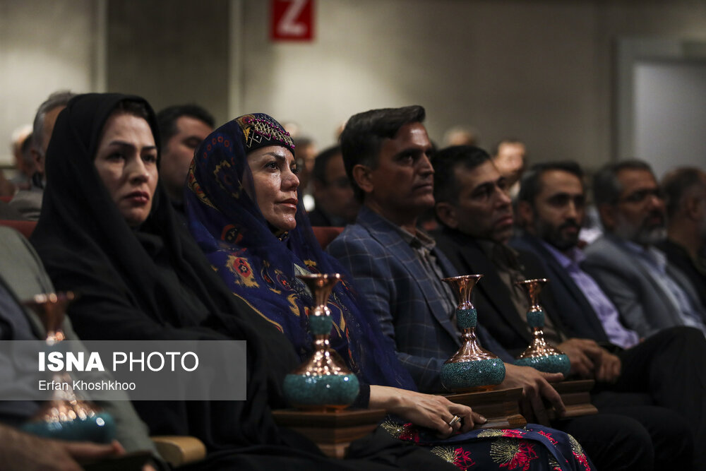جشن توانمندسازی ۱۰۰ هزار مددجوی کمیته امداد