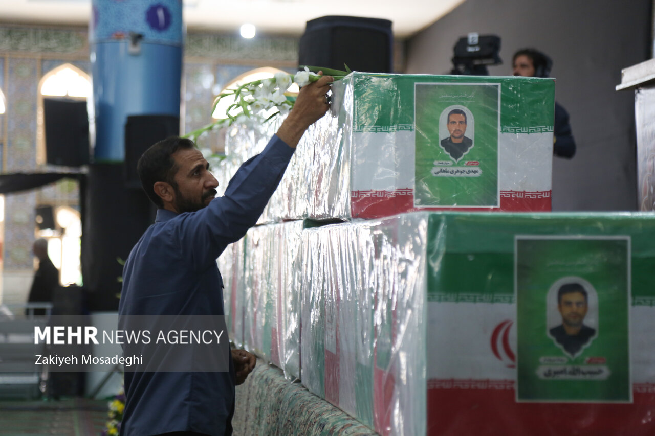 تشییع پیکر مطهر شهدای حملات رژیم صهیونیستی