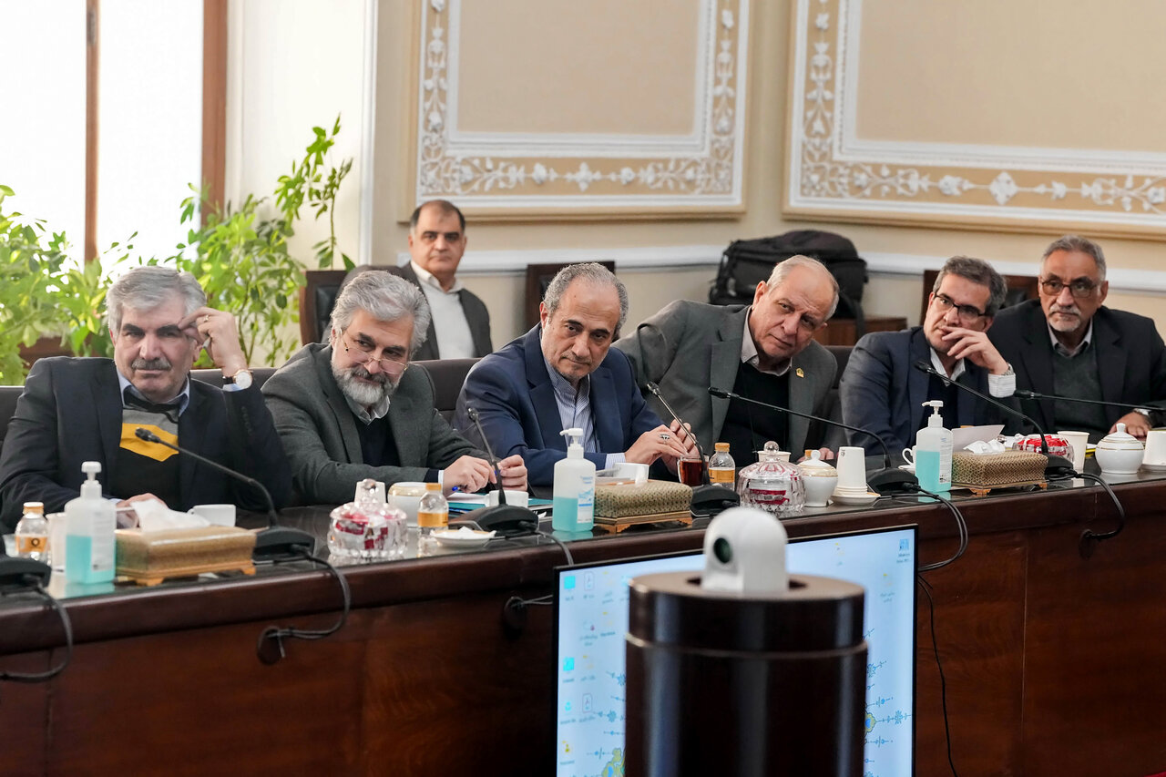 دیدار وزیر علوم و جمعی از رؤسای دانشگاه‌ها با قالیباف