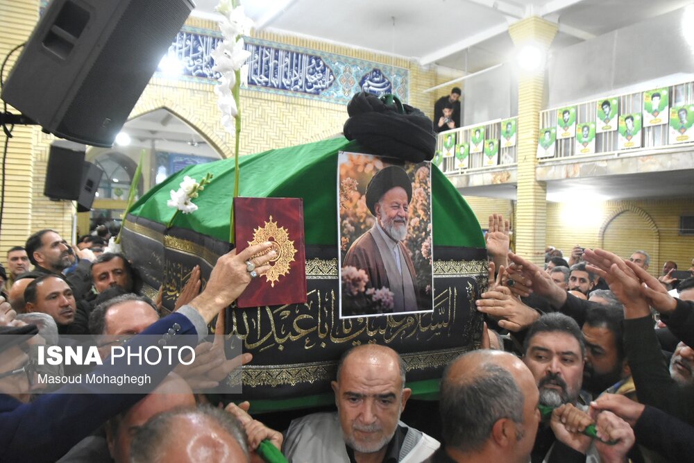 مراسم وداع با پیکر آیت الله سید محمد شاهچراغی