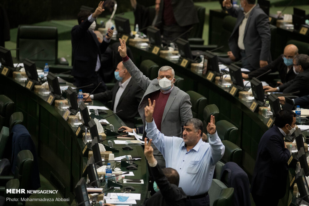  اولین جلسه بررسی لایحه بودجه ۱۴۰۰ 