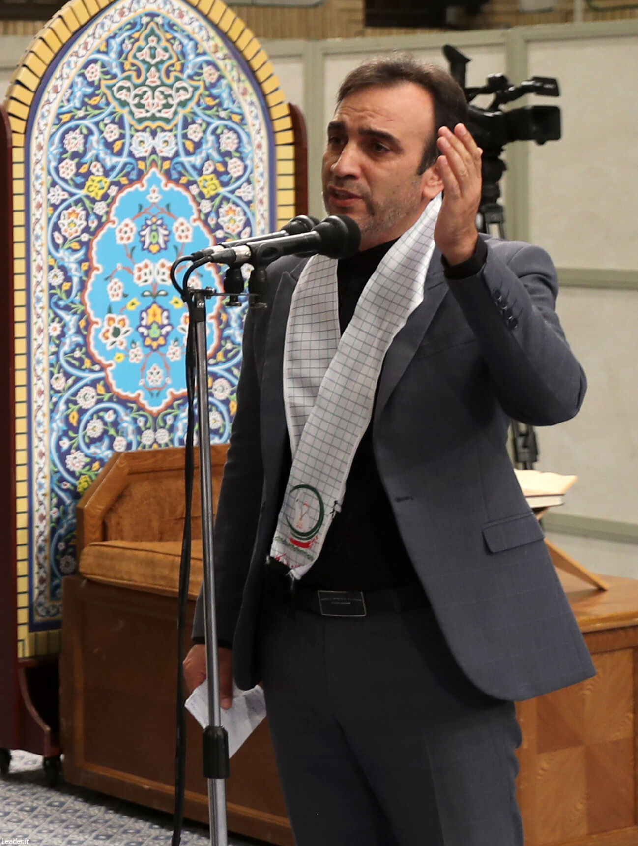 دیدار دست‌اندرکاران دومین کنگره شهدای ورزشکار با رهبرانقلاب