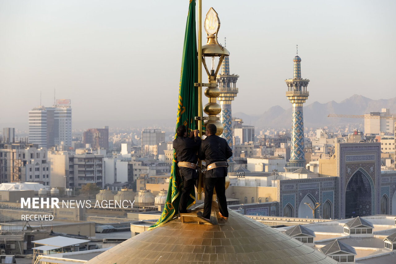 اهتزاز پرچم سبز رضوی 