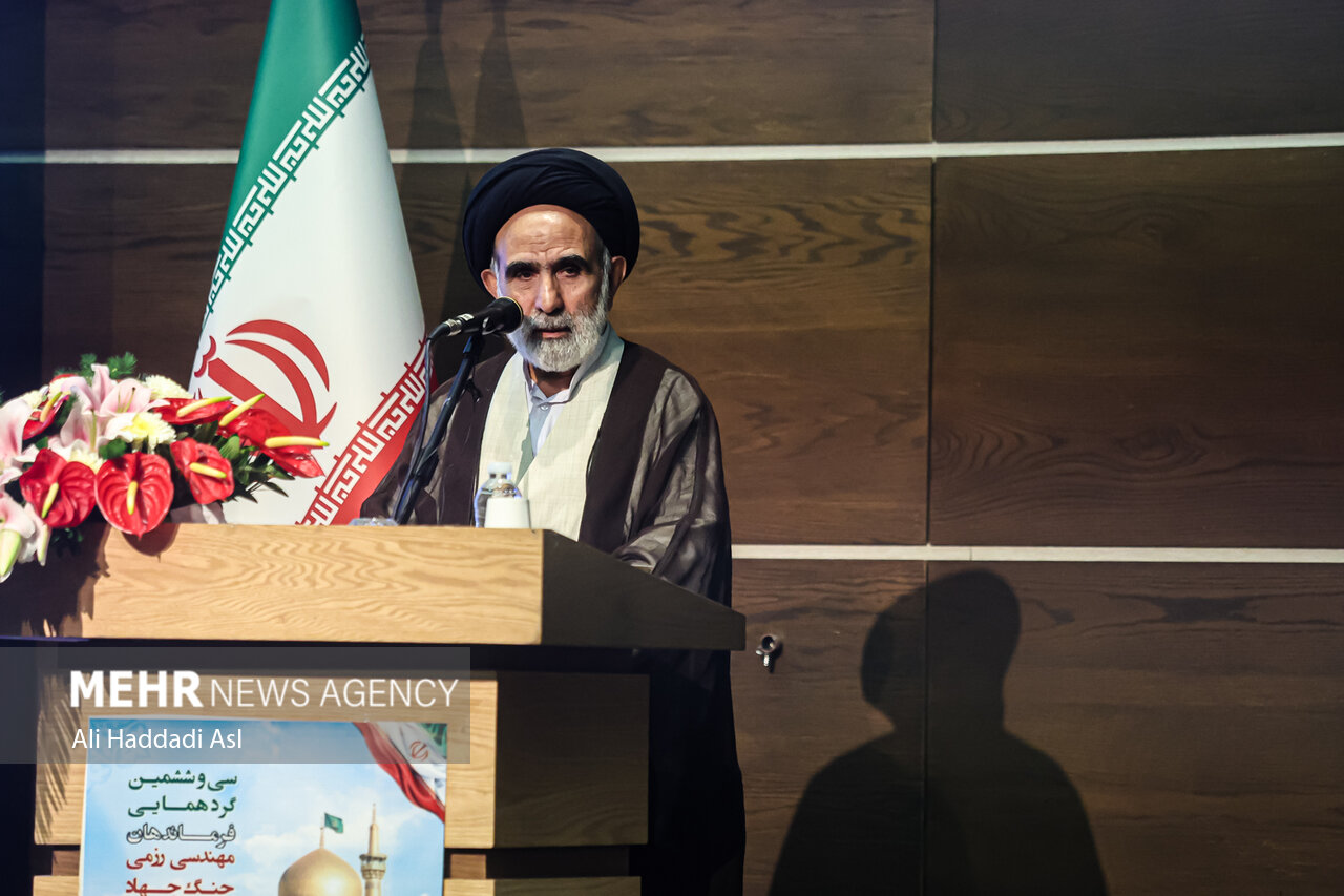 تصاویر گردهمایی فرماندهان مهندسی رزمی جنگ جهاد