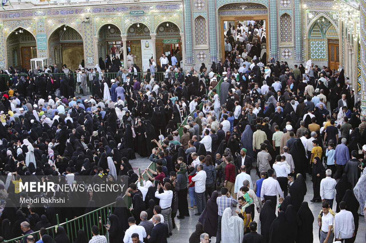 دعای مردم قم برای سلامتی رییس جمهور