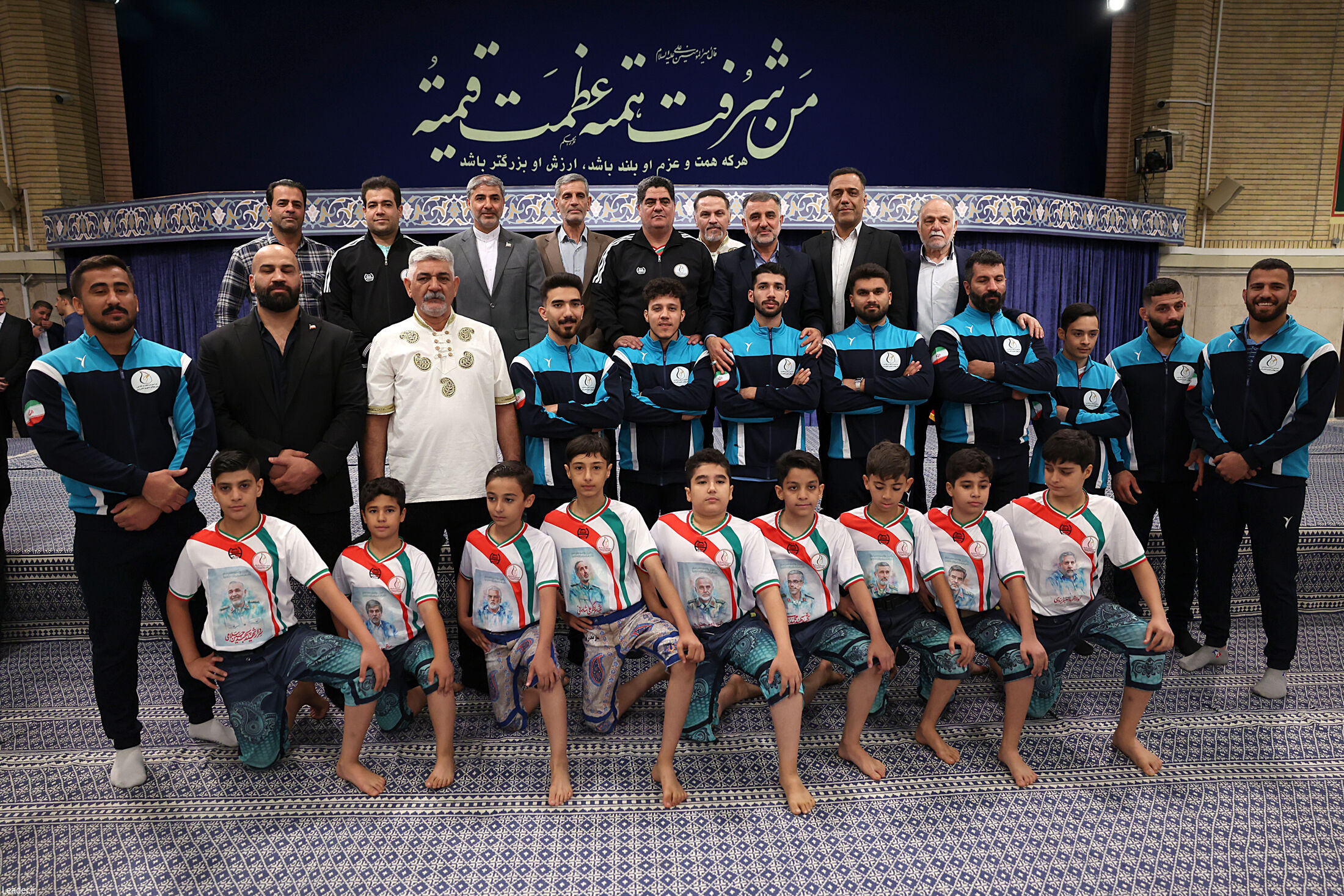 تصاویری از دیدار مدال‌آوران ورزشی و علمی با رهبر انقلاب