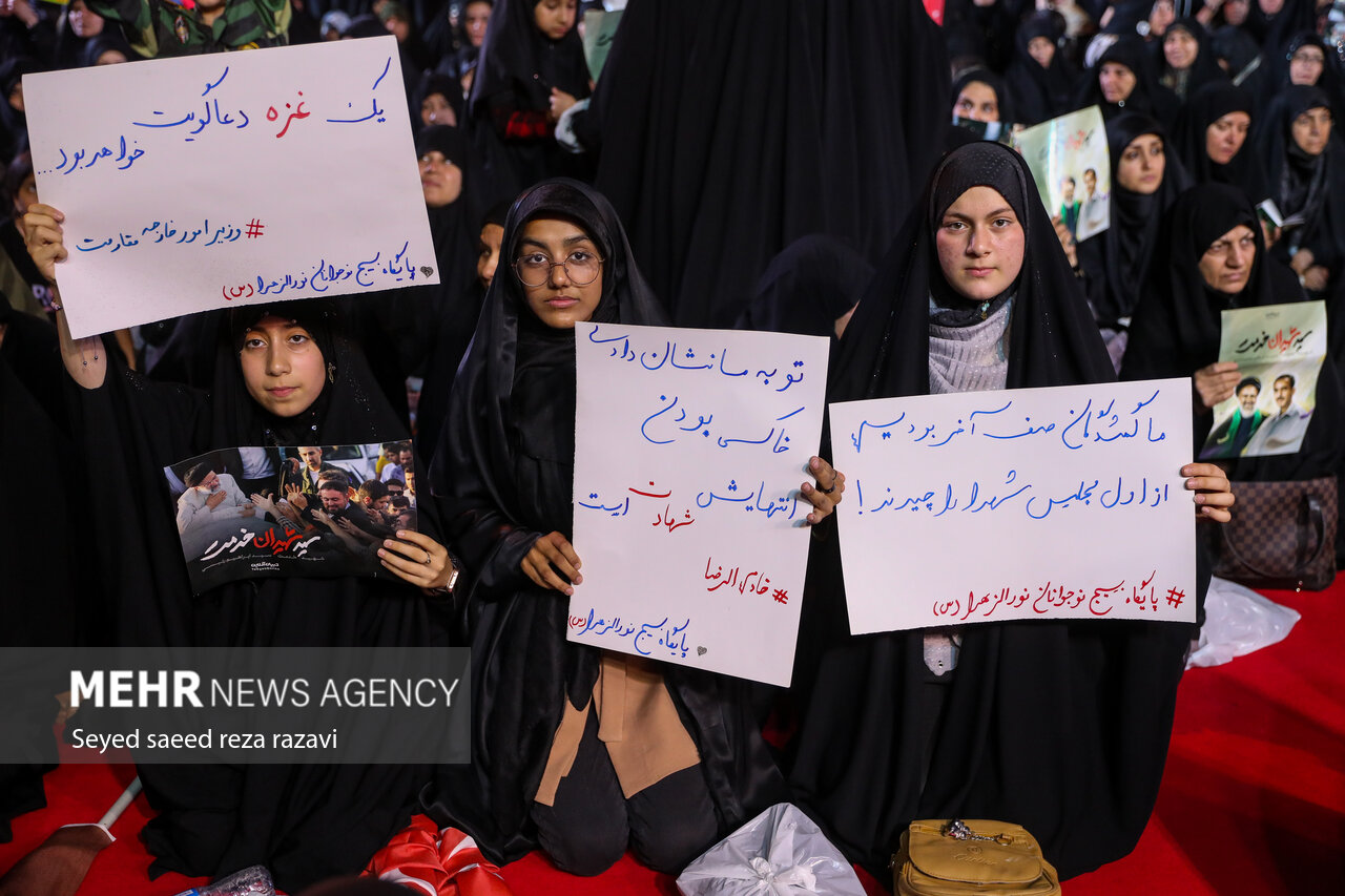 حضور قالیباف در مراسم هفتمین روز عروج شهیدان خدمت