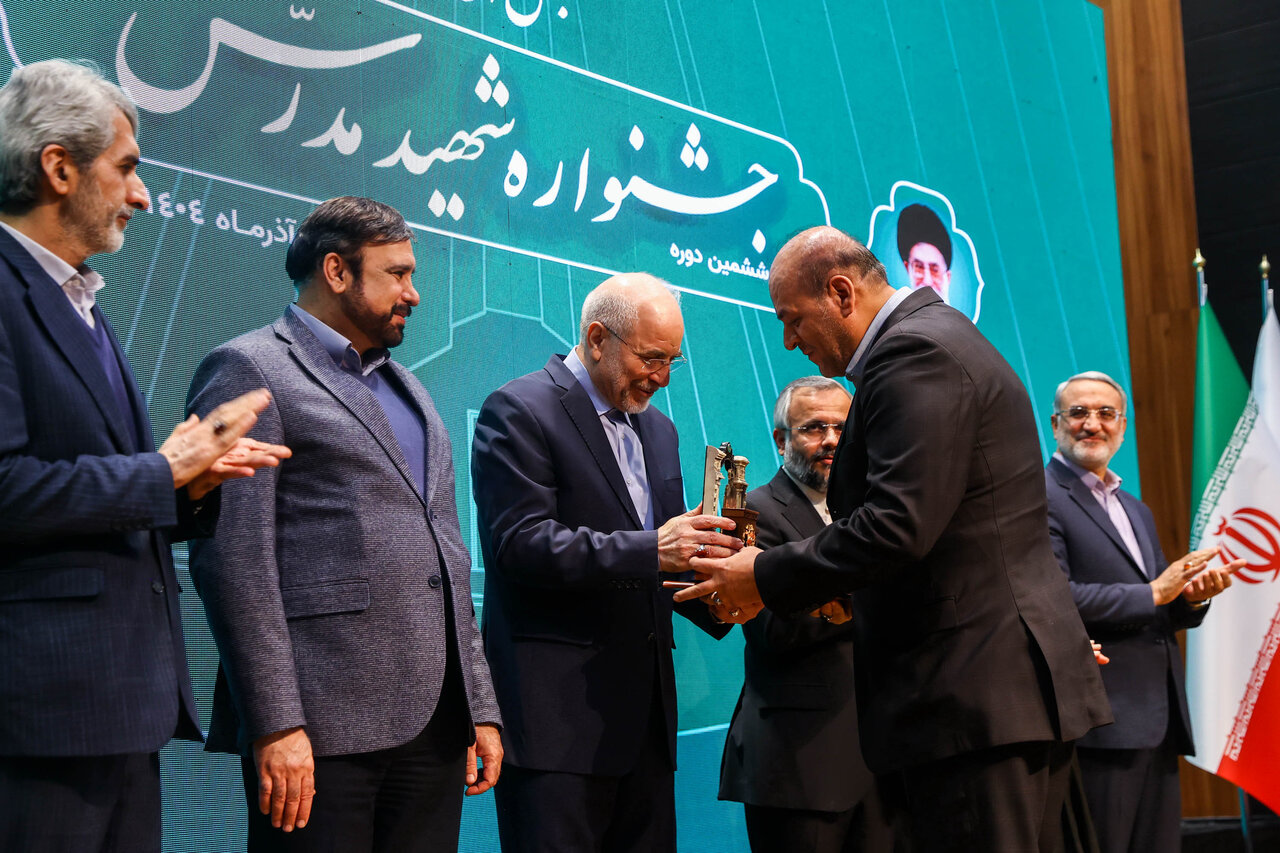  اختتامیه ششمین دوره جشنواره شهید مدرس با حضور قالیباف