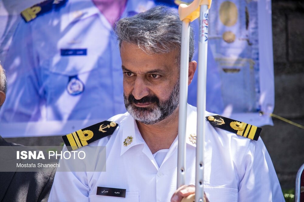 قهرمان بازمانده ناوشکن دنا»