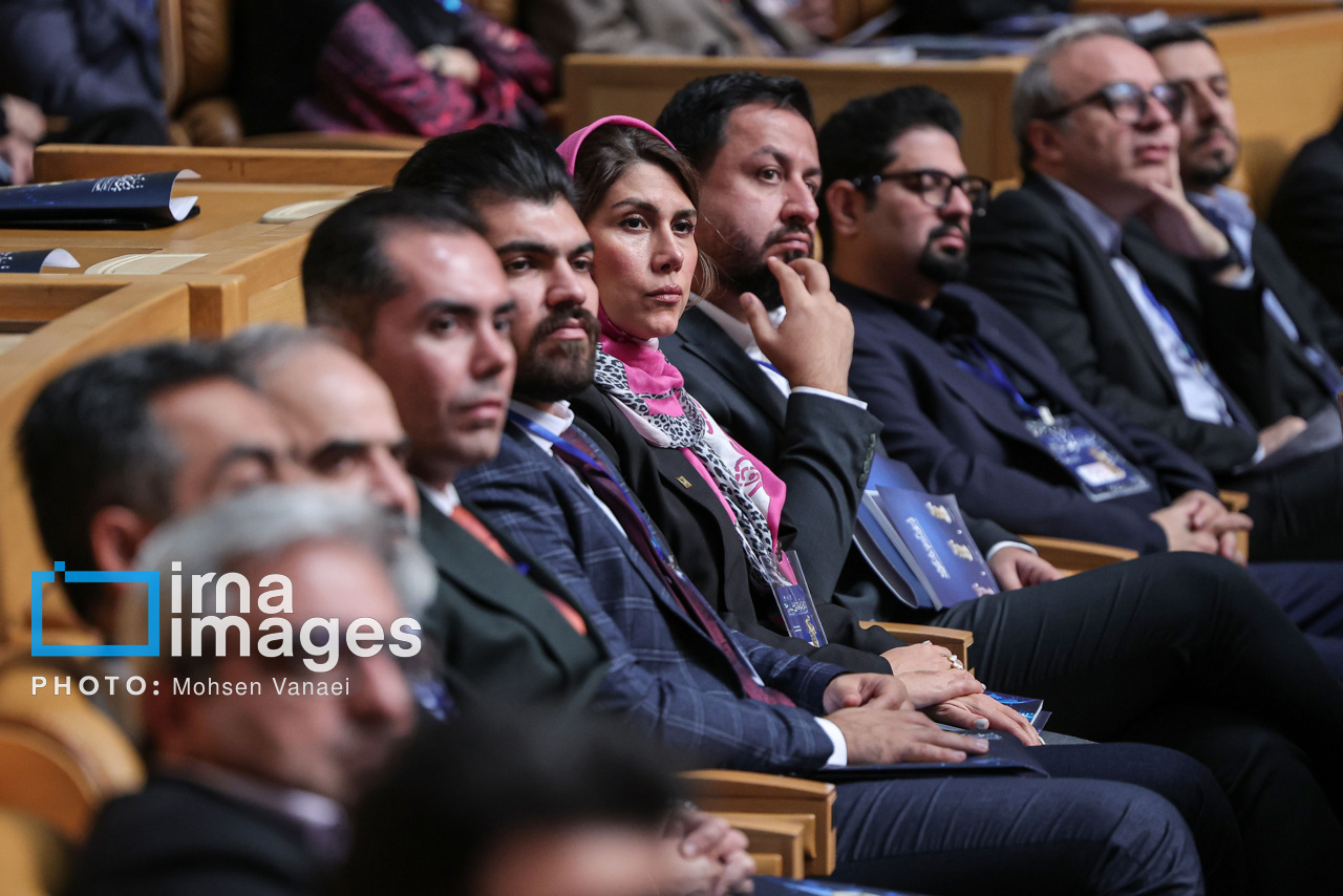 همایش «روز ملی صادرات» با حضور پزشکیان