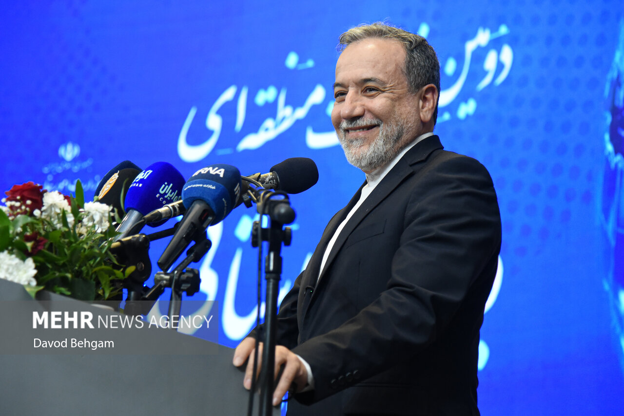  نشست منطقه ای دیپلماسی استانی در مشهد