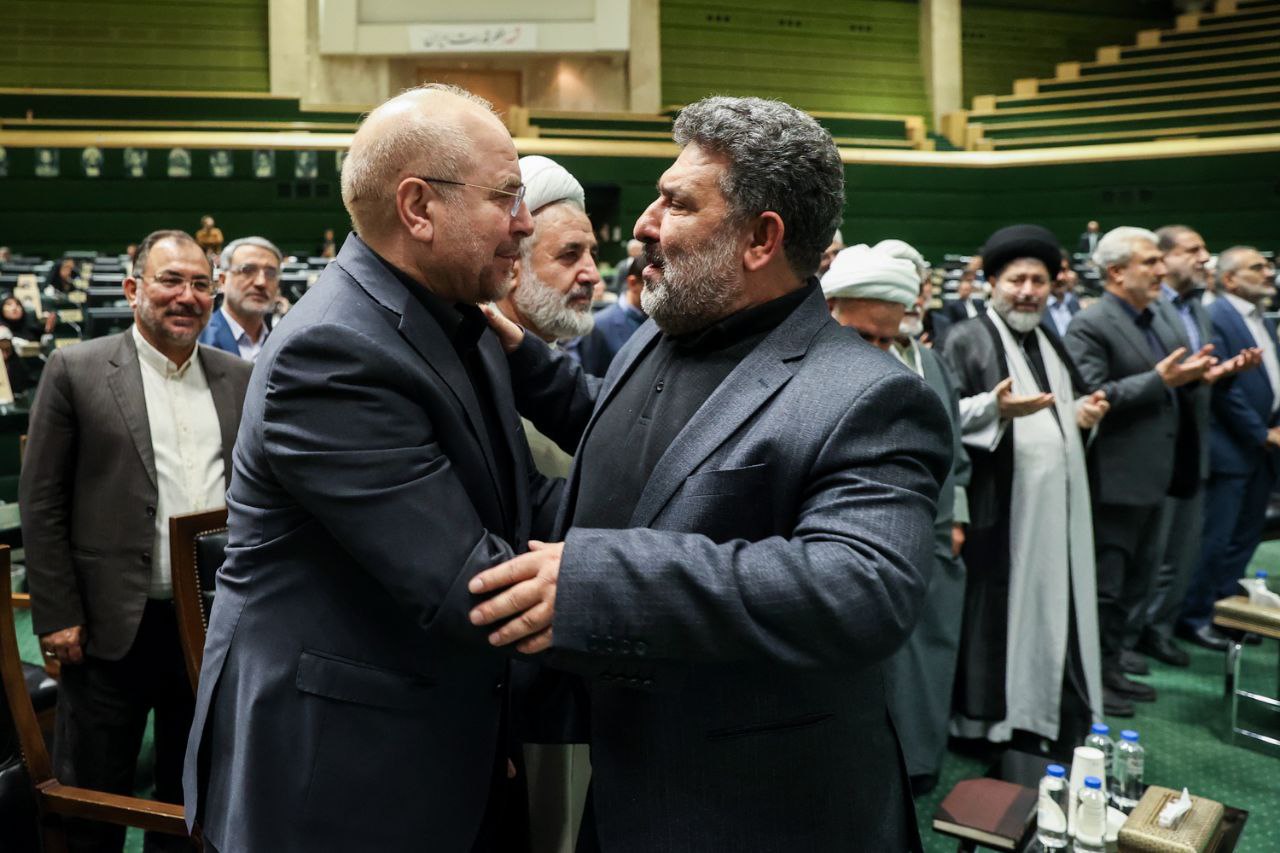 حضور قالیباف در نخستین یادوارهٔ شهدای مجلس شورای اسلامی