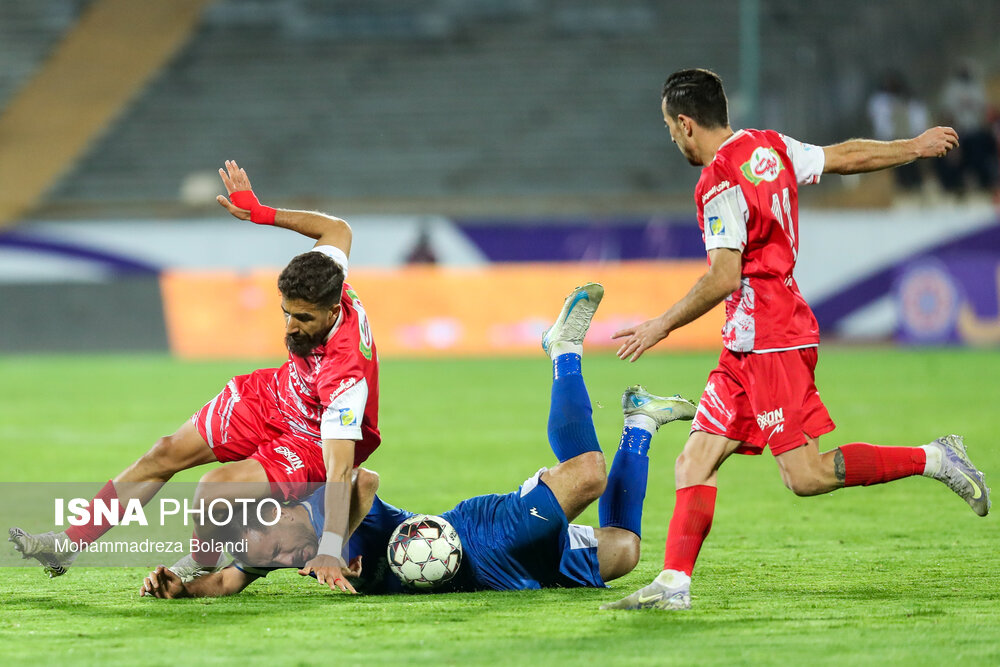  پرسپولیس و استقلال خوزستان