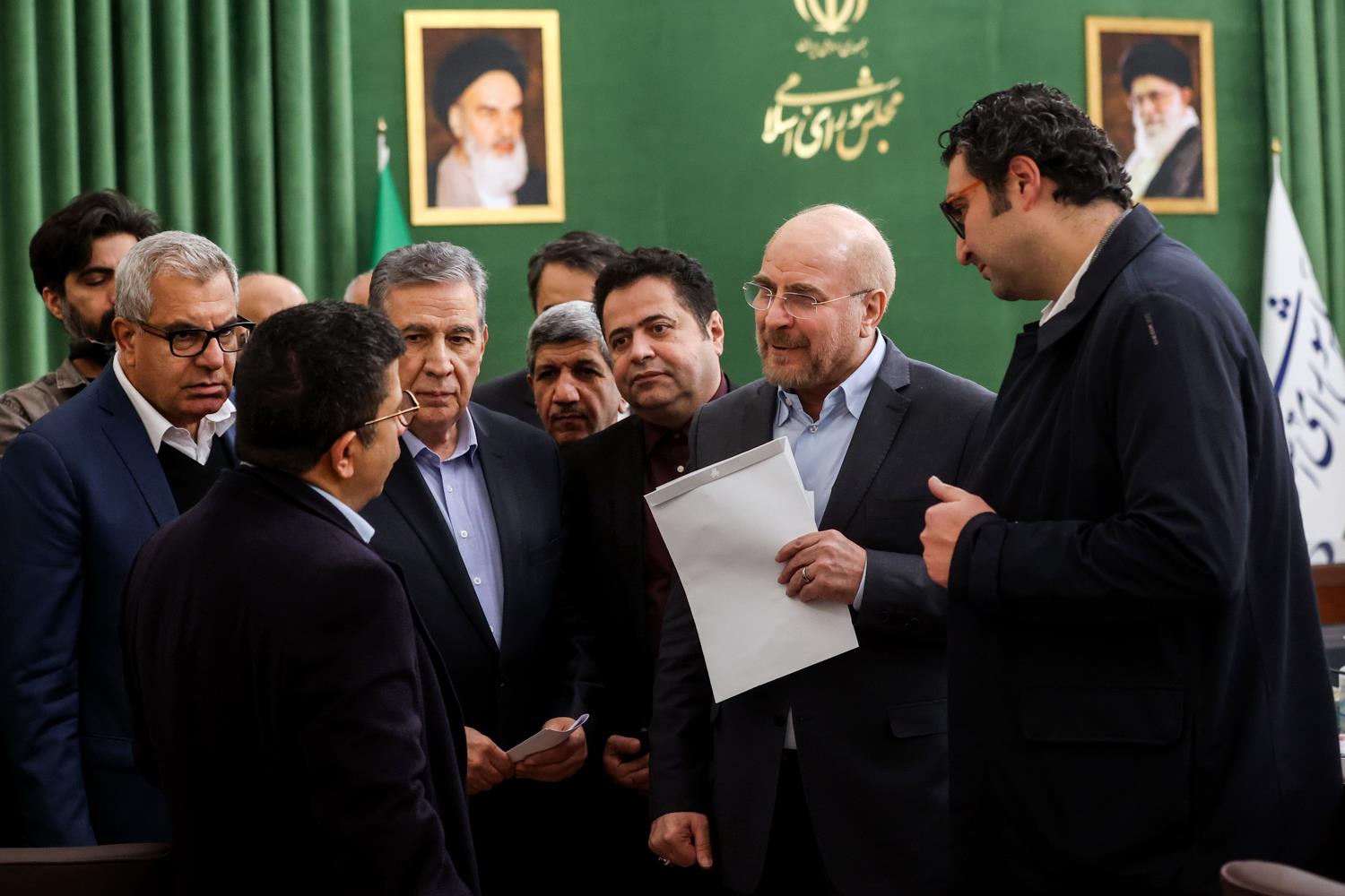 دیدار اعضای اتاق بازرگانی ایران و اعضای اتاق تهران با قالیباف