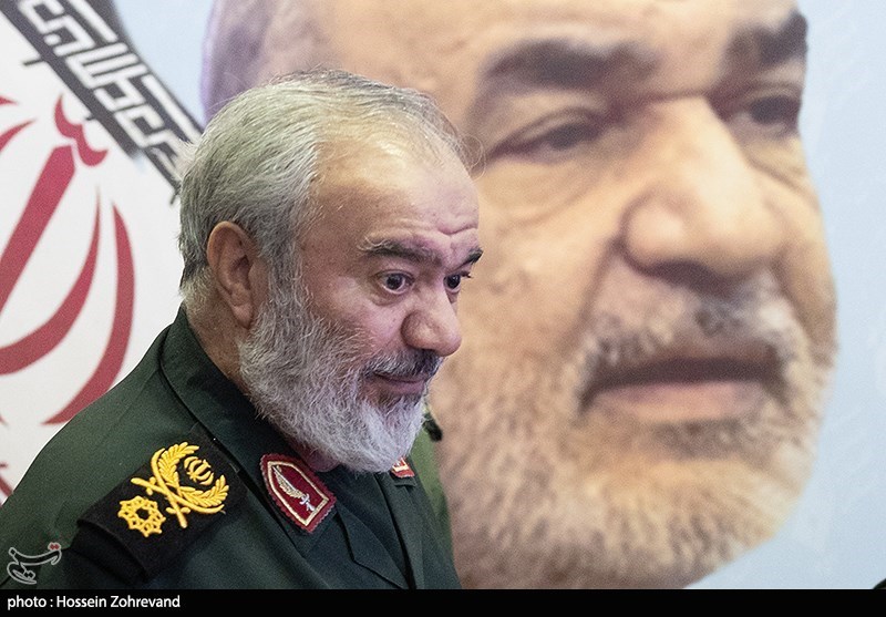 نمایشگاه هفته پژوهش سپاه پاسداران در ستاد سپاه