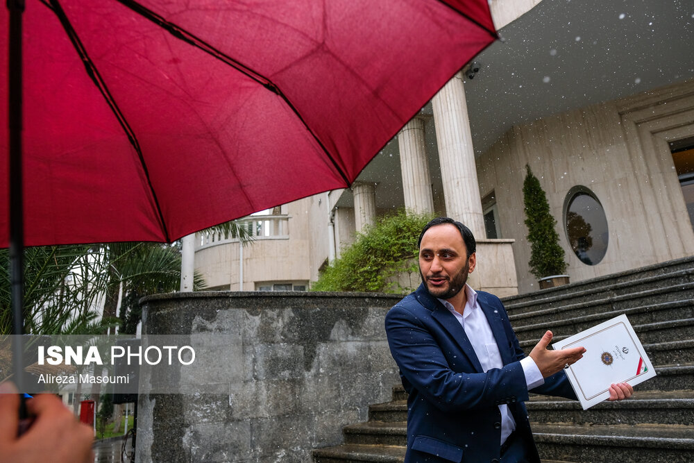 حاشیه جلسه هیات دولت ۲۱ دی