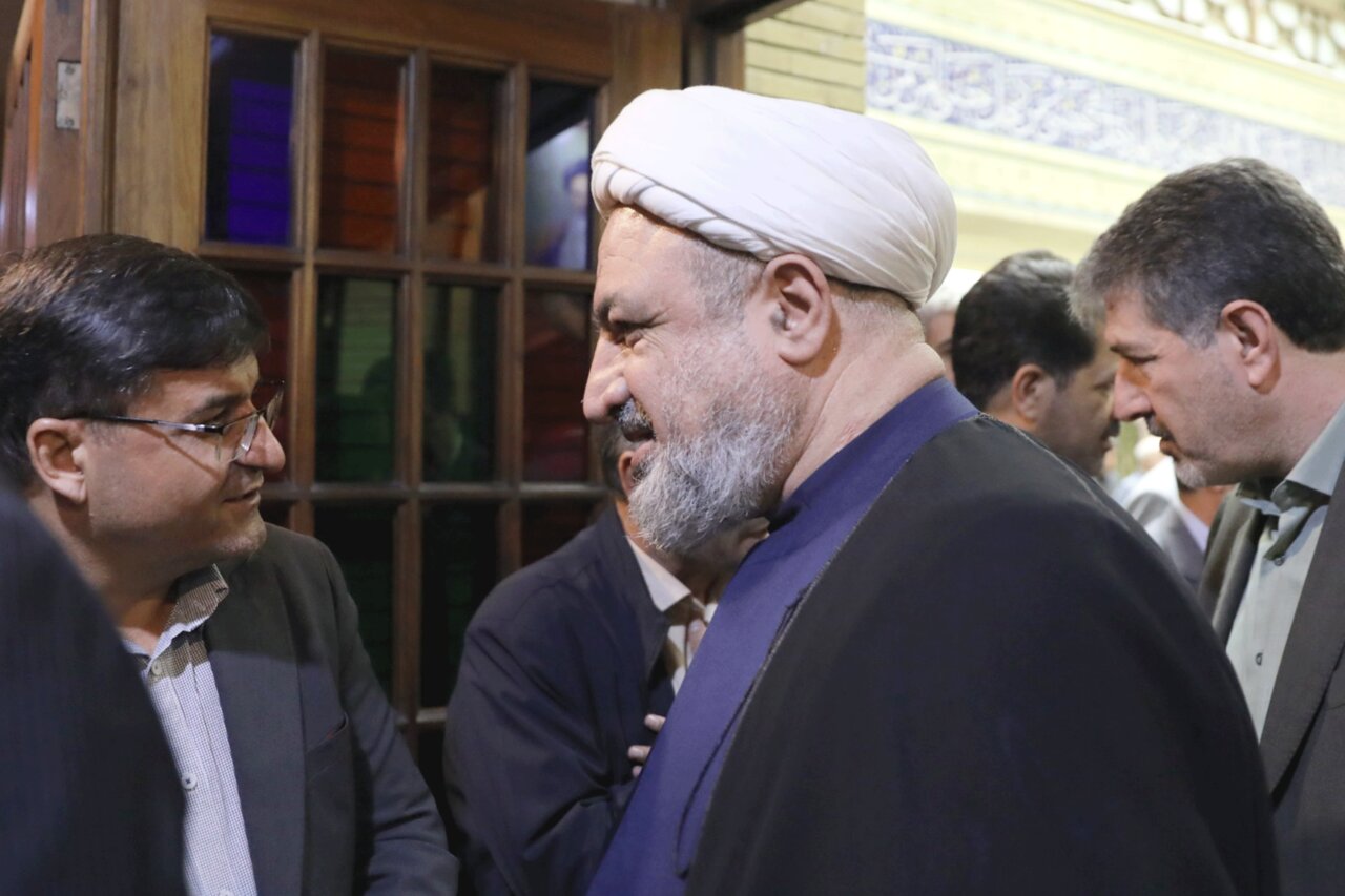 مراسم گرامیداشت درگذشت فرزند نماینده مردم لردگان در مجلس