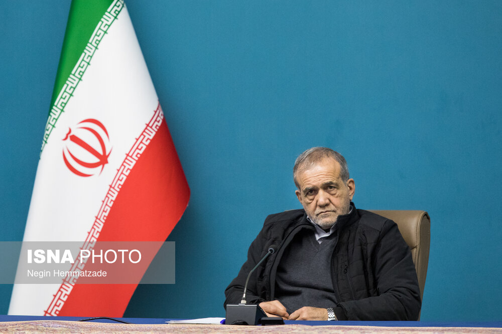 جلسه شورای عالی انقلاب فرهنگی