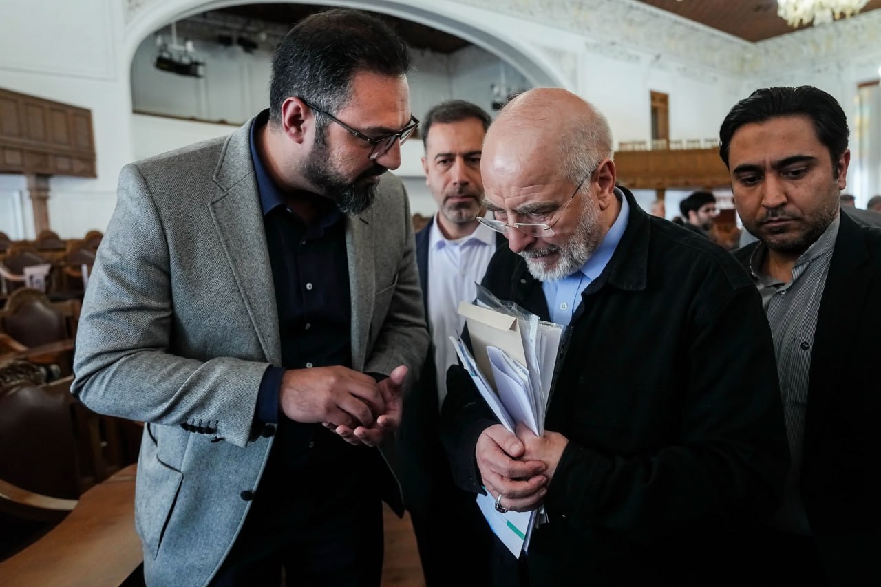 گفت‌وگوی صمیمانه فعالان اقتصادی و اصناف با قالیباف  