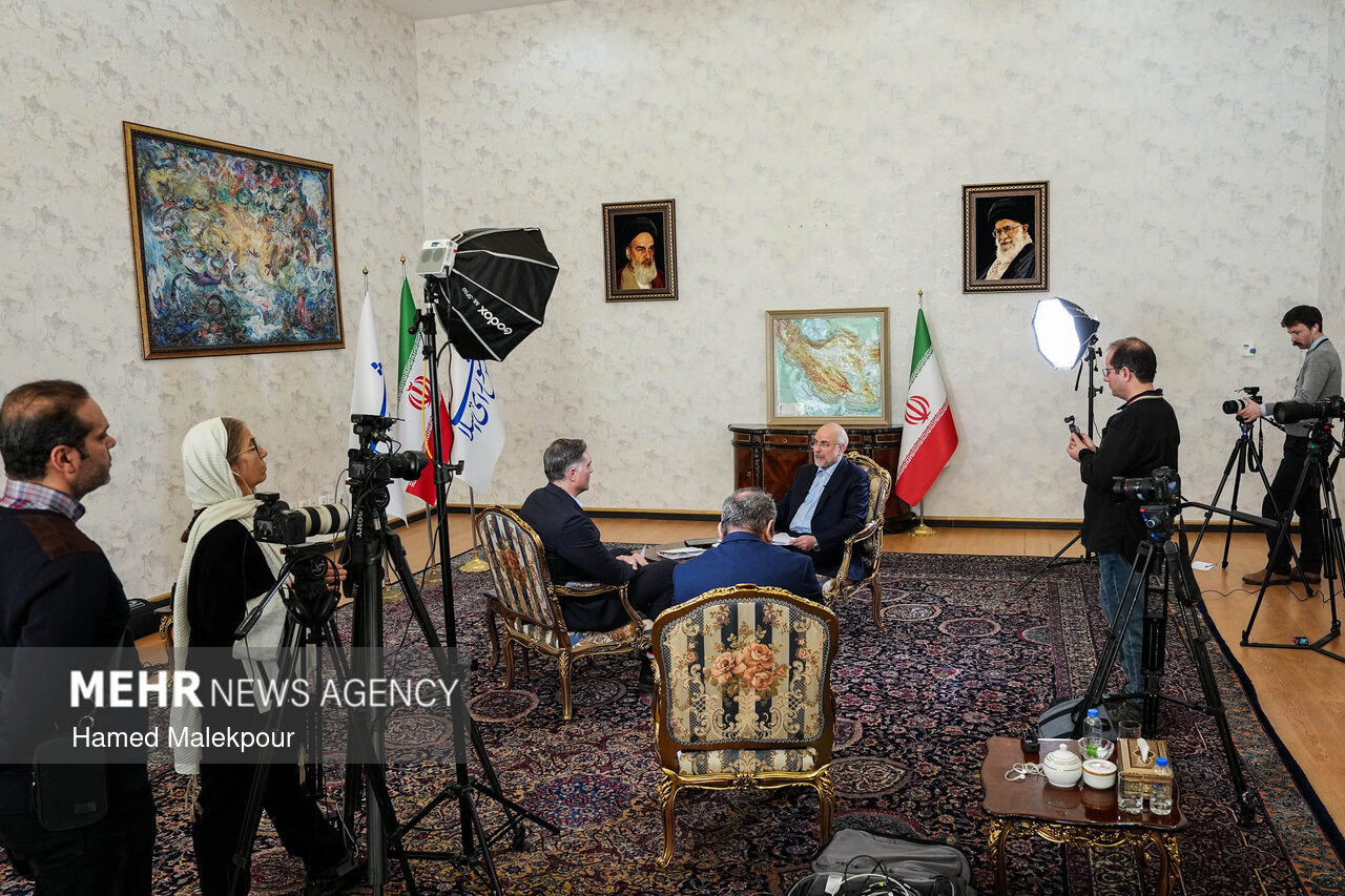 گفت‌وگو شبکه خبری CNN با رئیس مجلس شورای اسلامی