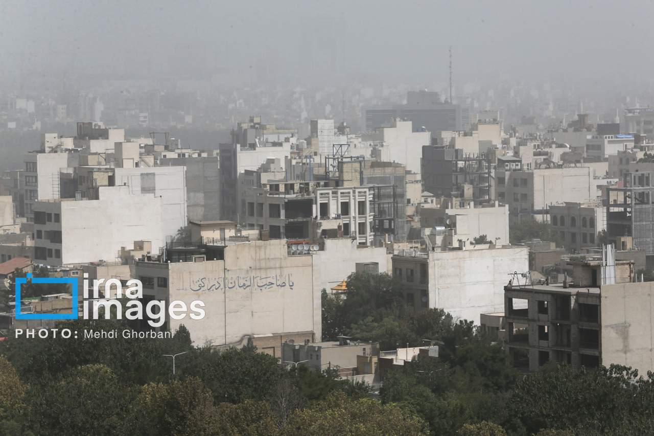 گرد و غبار در آسمان مشهد