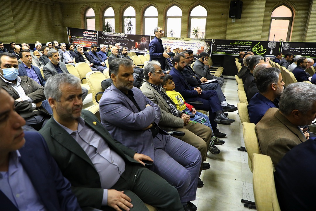 حضور قالیباف در مراسم ختم همسر رئیس کمیته امداد امام(ره)