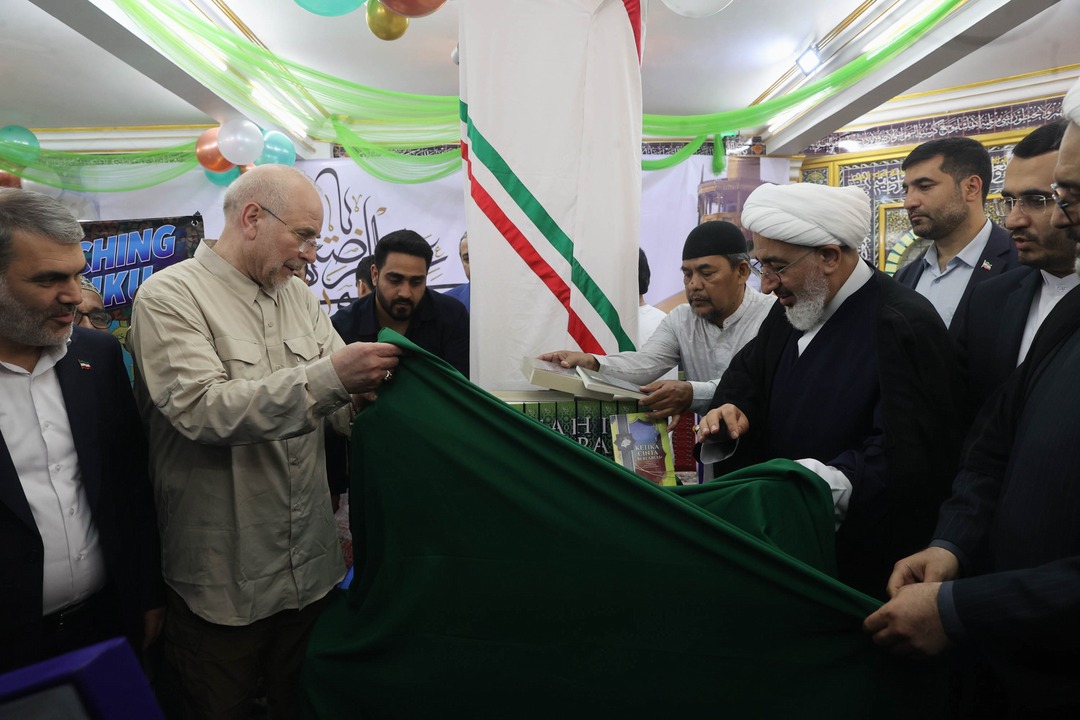 حضور قالیباف در مرکز فرهنگی اسلامی اندونزی
