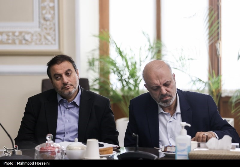 تقدیر از معلمان نمونه با حضور قالیباف