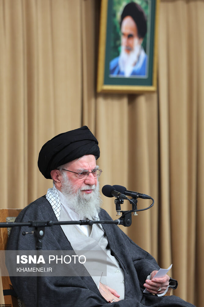 دیدار رئیس‌جمهور و اعضای هیئت دولت با رهبر انقلاب