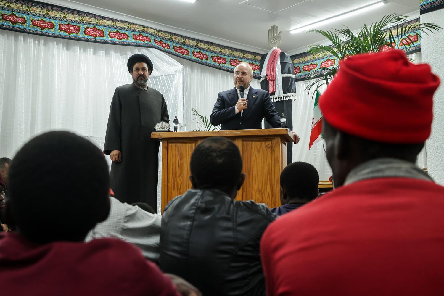 حضور قالیباف در جمع صمیمانه شیعیان آفریقای جنوبی