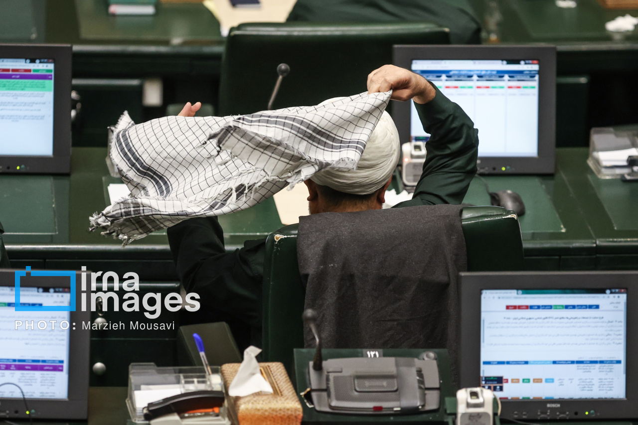 مراسم سالروز ورود امام خمینی(ره) به کشور