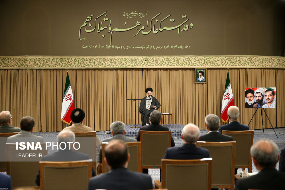 دیدار رئیس‌جمهور و اعضای هیئت دولت با رهبر انقلاب