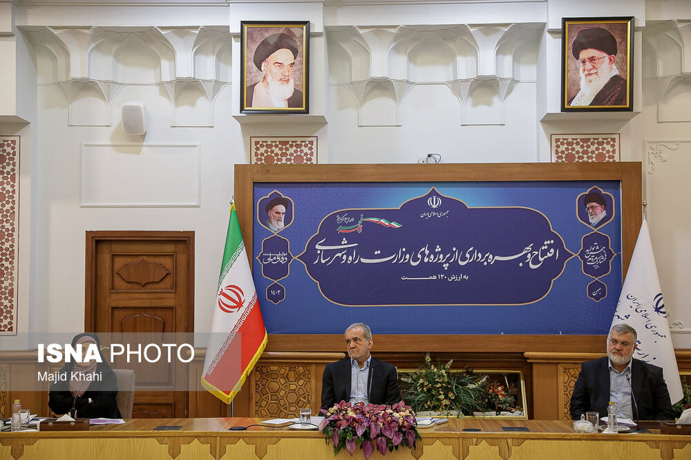 افتتاح پروژه‌های وزارت راه و شهرسازی