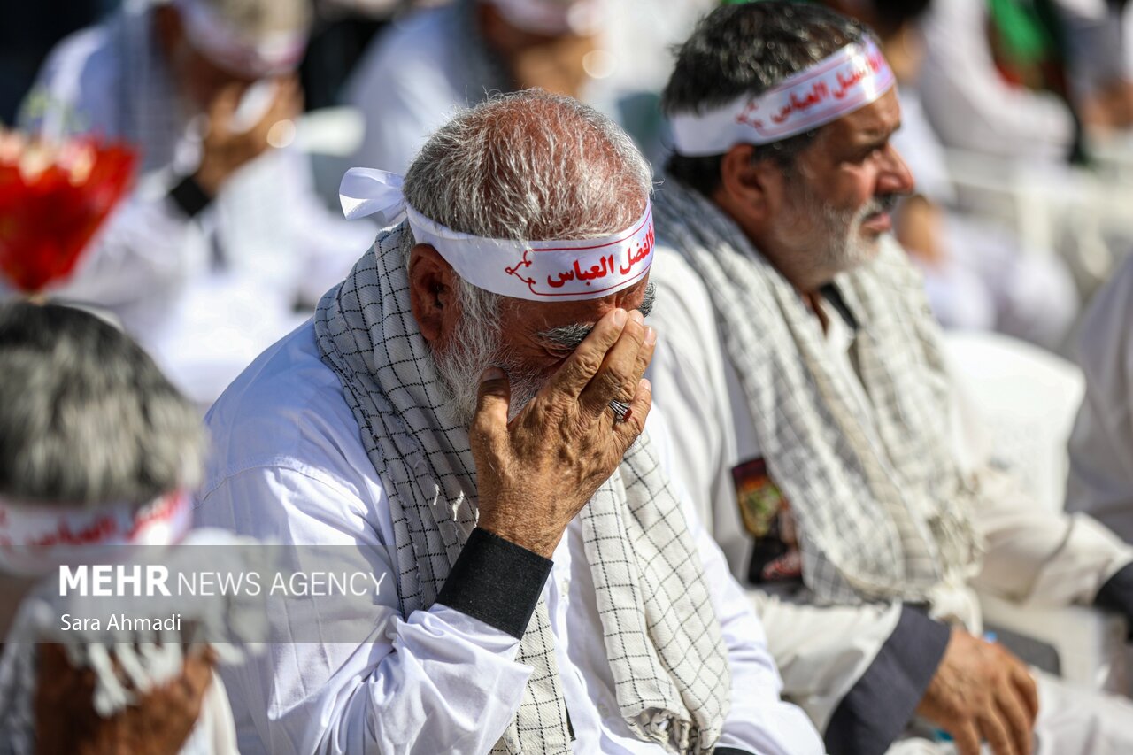 آیین استقبال از کاروان پیاده انصارالحسین(ع) در مشهد