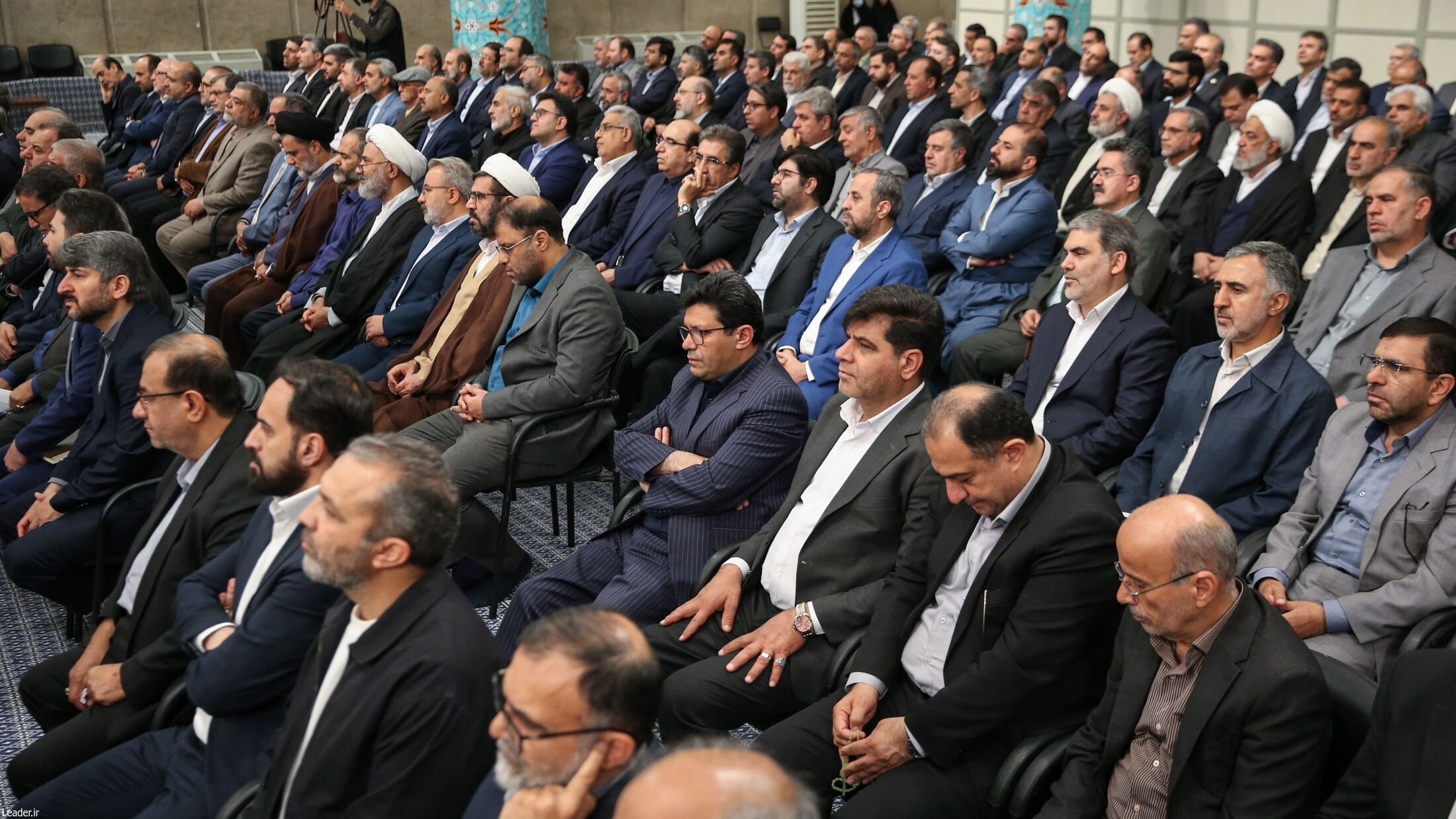 دیدار رهبر انقلاب با نمایندگان مجلس