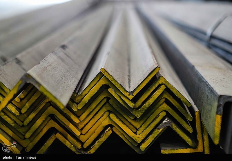 بازدید وزرای دفاع و راه  از کارخانه ساختمان سازی وزارت دفاع 