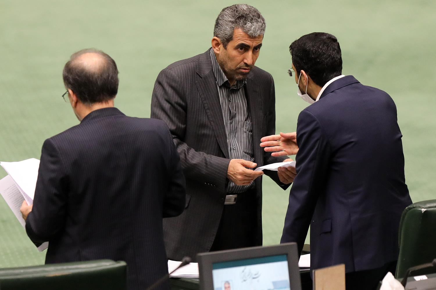 صحن علنی مجلس شورای اسلامی ۱۴ دی ماه