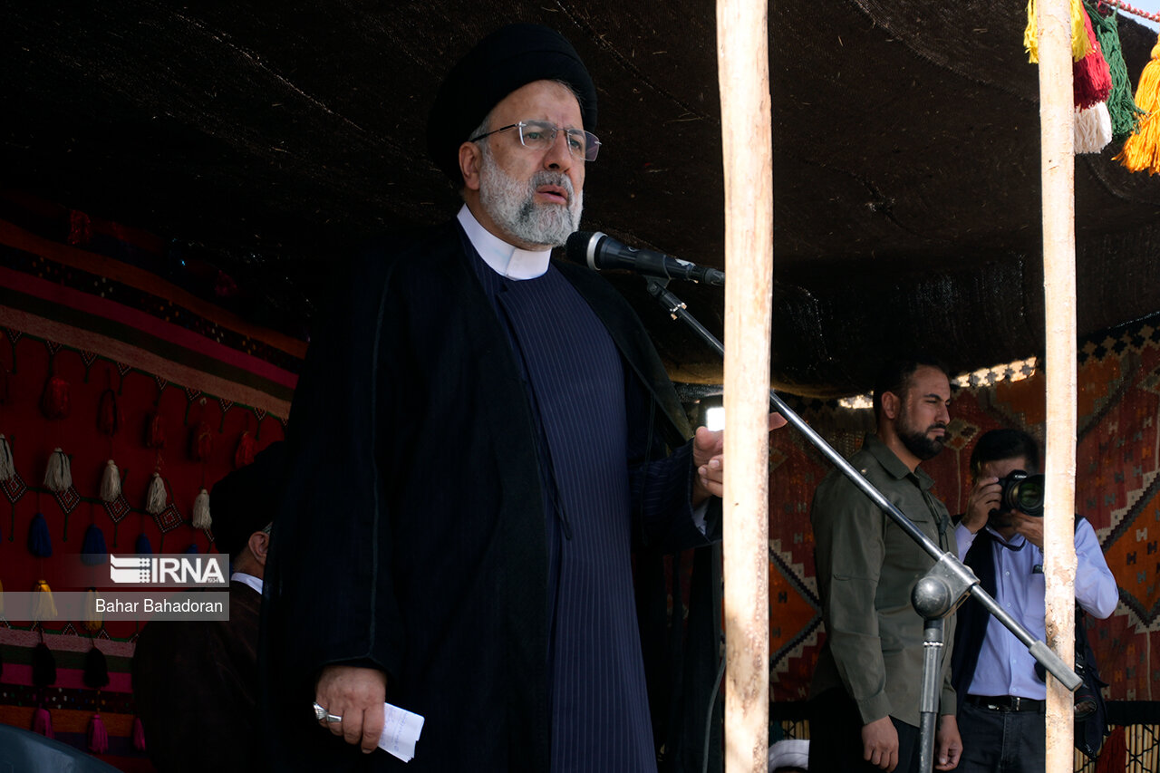 رئیس جمهور در جشن بزرگ عشایر دشت سقاوه