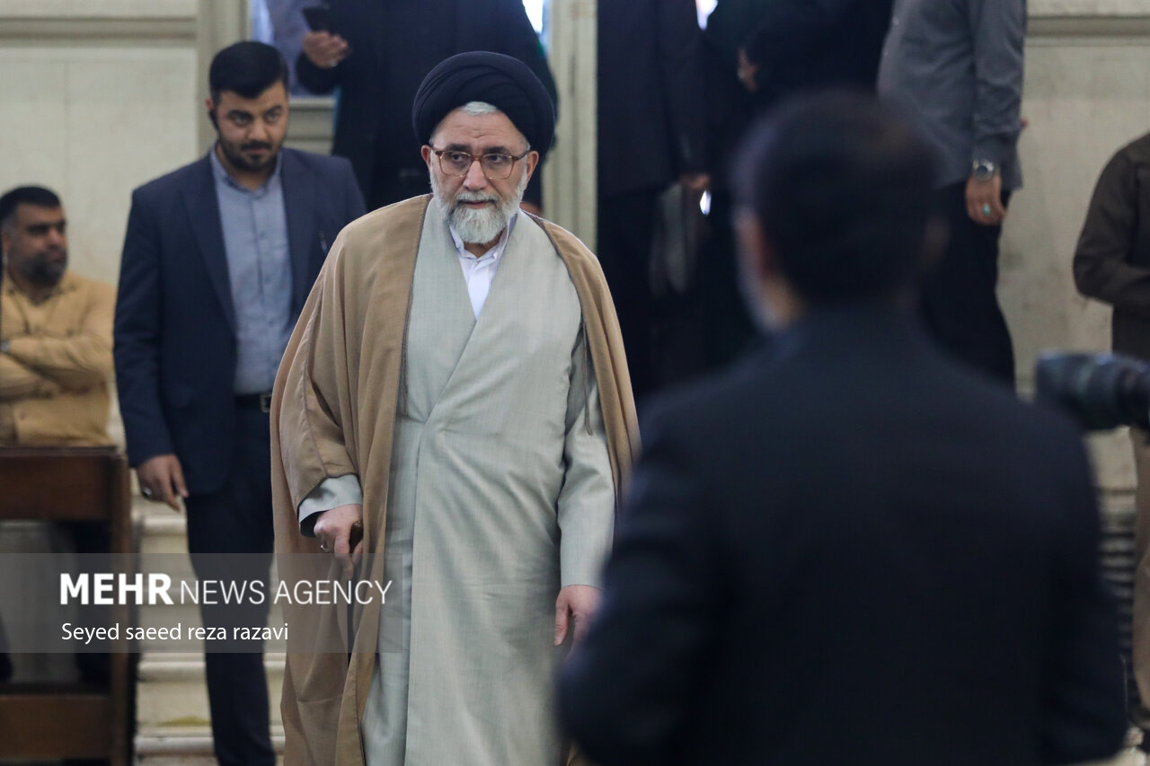 مراسم چهلمین روز شهادت شهدای خدمت